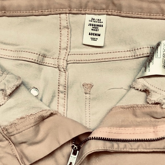 H&M High Waisted/Pepto Pink/ Jeggings - Picture 6 of 7